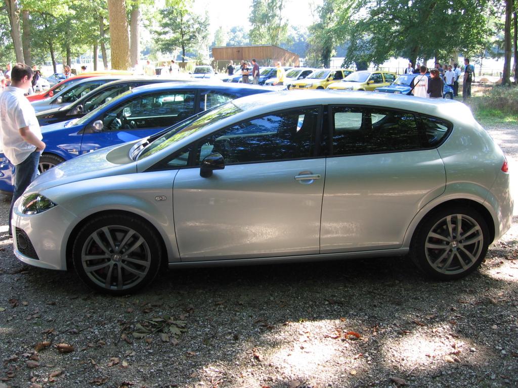 http://img42.xooimage.com/files/d/6/b/sortie-clio-rs-043-669941.jpg