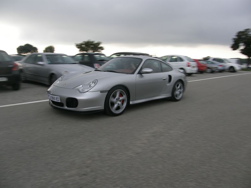 http://img42.xooimage.com/files/e/2/0/pb010179-p--14e8633.jpg